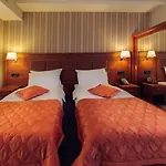 M Nikic Hotel 4*