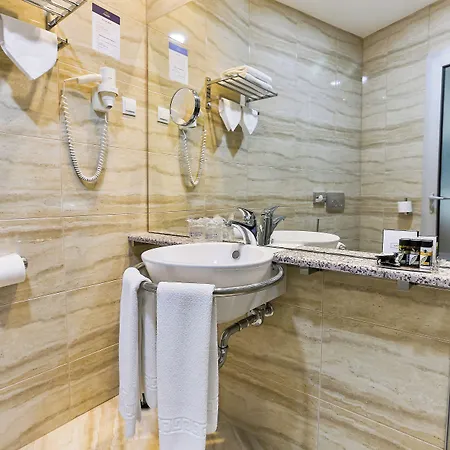 M Nikic 4* Podgorica